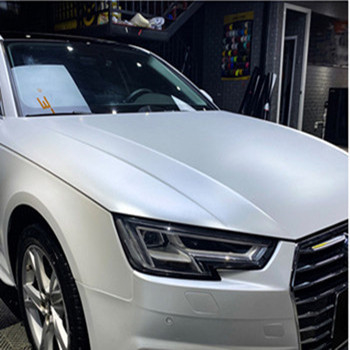 Audiのエレクトロしょう動視覚の金属白い車の覆いのフィルムの空気解放