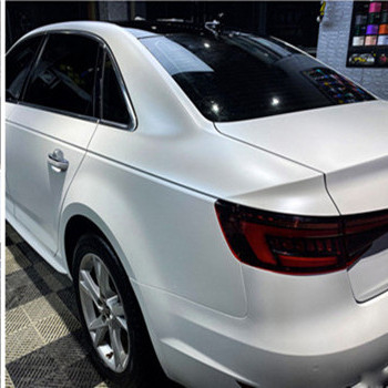 Audiのエレクトロしょう動視覚の金属白い車の覆いのフィルムの空気解放