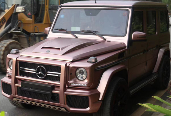 トラックの紫外線抵抗力があるビニールの覆いの泡自由な金属ローズの金無光沢車の覆い