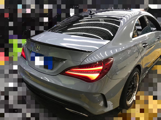 光沢のセメントの灰灰色は重合体のカレンダーにかけられたビニールのフィルム車の広告の覆いを包む