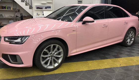 アクリルの基づいた付着力のビニールのフィルムの覆いの光沢度の高い桜のピンク車の覆い
